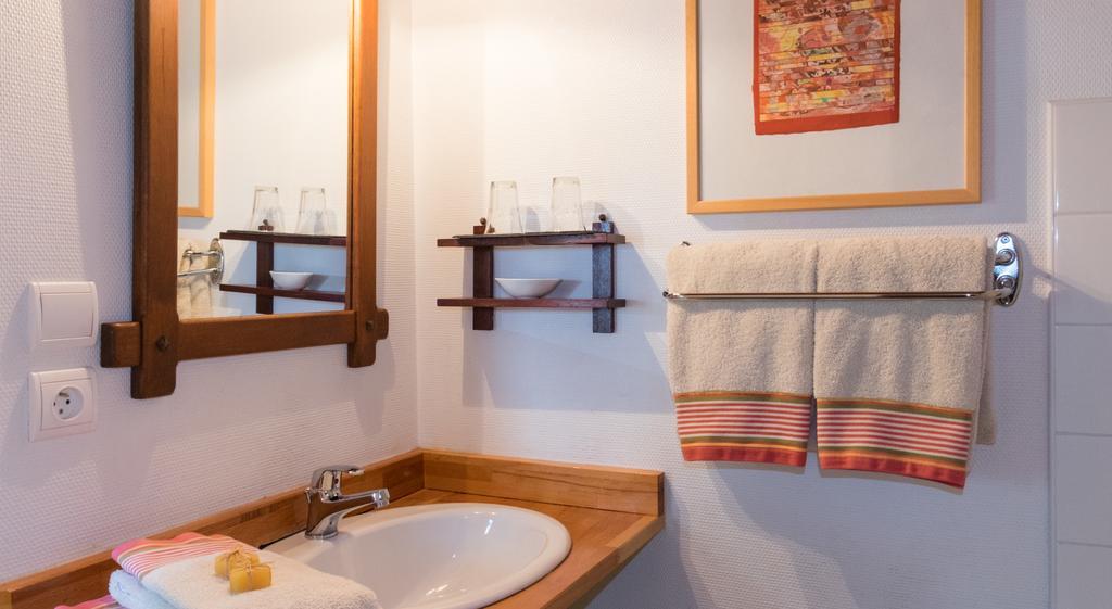 Les Petites Vosges Bed & Breakfast Bagnères-de-Bigorre Cameră foto