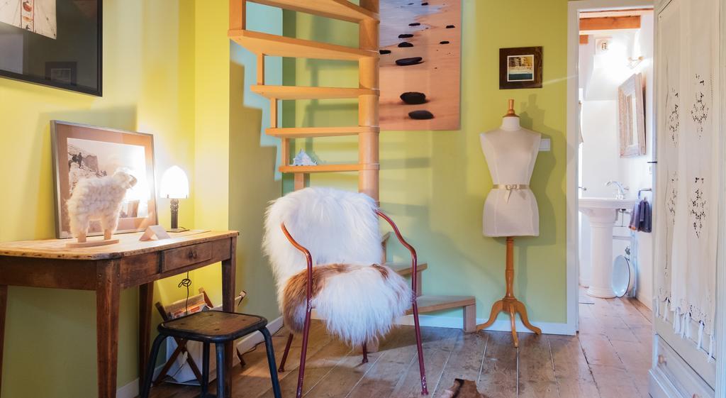 Les Petites Vosges Bed & Breakfast Bagnères-de-Bigorre Cameră foto