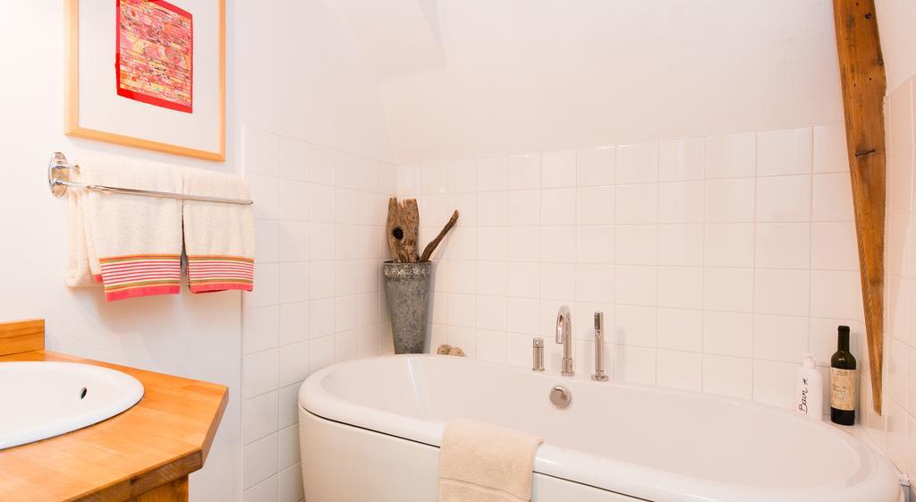 Les Petites Vosges Bed & Breakfast Bagnères-de-Bigorre Cameră foto